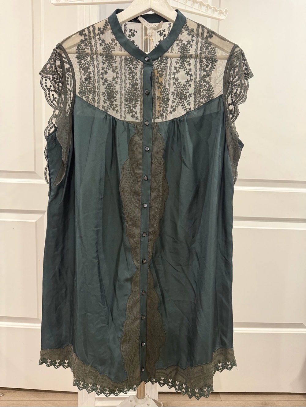 Burning Torch Silk Lace Blouse Top Green Boho Sheer Sleeveless Button Down S